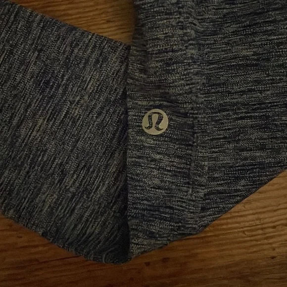 Lululemon Balance & Resist 7/8 Tight - Picture 10 of 11